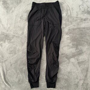 Lululemon Beyond The Studio Jogger Black Pants Women's size 4